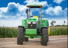 Traktory 4WD John Deere 6100E