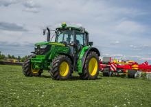 Traktory 4WD John Deere 6130 M