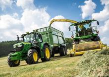 Traktory 4WD John Deere 6130M 