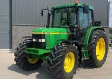 Traktory 4WD John Deere 6310 Premium
