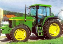 Traktory 4WD John Deere 6610 SE