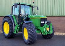Traktory 4WD John Deere 6800 Premium