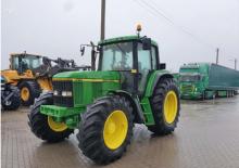 Traktory 4WD John Deere 6810 Premium