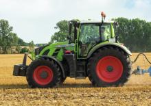 Traktory 4WD Fendt 724 Vario Power