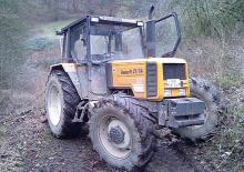 Traktory 4WD Renault 75-34 TX A
