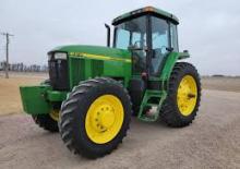 Traktory 4WD John Deere 7610