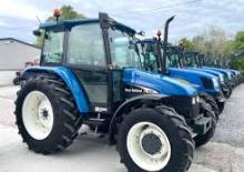 Traktory 4WD Ford-NH 7635 A