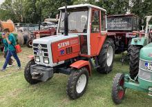 Traktory 4WD Steyr 8060