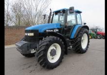 Traktory 4WD Ford-NH 8160 A Range