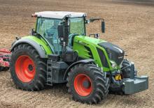 Traktory 4WD Fendt 828 Vario Profi+
