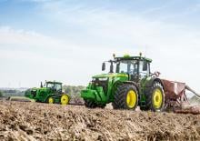 Traktory 4WD John Deere 8400R