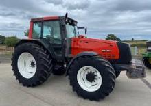 Traktory 4WD Valtra 8550 HI