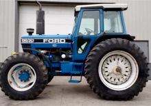 Traktory 4WD Ford-NH 8630 TA Dual