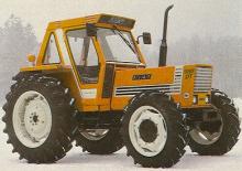 Traktory 4WD Fiatagri 880