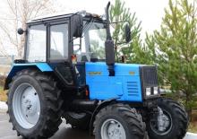 Traktory 4WD Belarus 892 DT