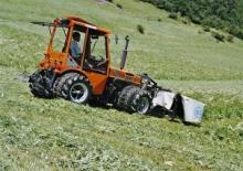 Traktory 4WD Holder A 7.72