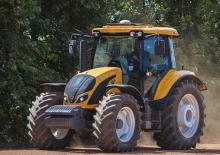 Traktory 4WD Valtra A124 HiTech