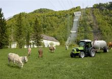 Traktory 4WD DEUTZ-FAHR Agroplus F 320 DT