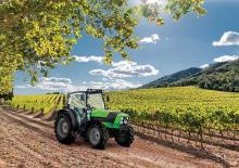 Traktory 4WD DEUTZ-FAHR Agroplus V 330