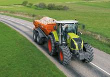 Traktory 4WD Claas Axion 830