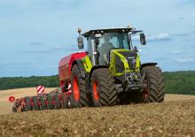 Traktory 4WD Claas Axion 840