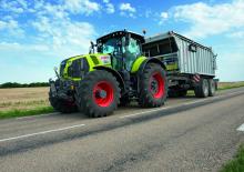 Traktory 4WD Claas Axion 870