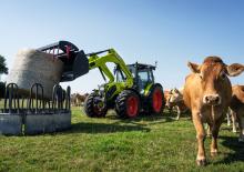 Traktory 4WD Claas Axos 3.120 Trend