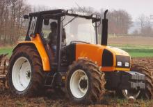 Traktory 4WD Renault Ceres 70 X A