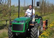 Traktory 4WD Ferrari COBRAM L65 AR