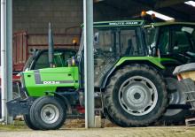 Traktory 4WD DEUTZ-FAHR DX 3.60 StarCab A