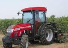 Traktory 4WD McCormick F 90