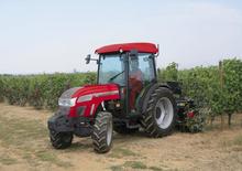 Traktory 4WD McCormick F90N