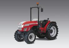 Traktory 4WD McCormick F90N