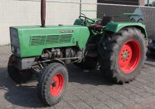 Traktory 4WD Fendt Farmer 102S
