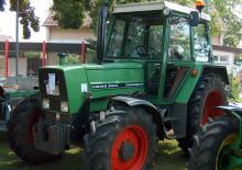 Traktory 4WD Fendt Farmer 305LS