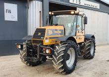 Traktory 4WD JCB Fastrac 155 T 65