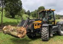 Traktory 4WD JCB Fastrac 2115 A