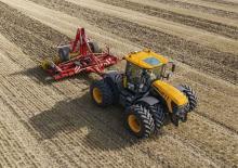 Traktory 4WD JCB Fastrac 4220