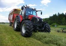 Traktory 4WD Lindner Geotrac 94