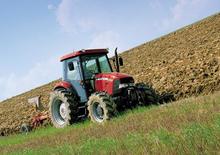 Traktory 4WD Case IH JX 90 Basis