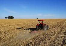 Traktory 4WD Case IH JX 90 Staddle