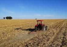 Traktory 4WD Case IH JX 95 Staddle