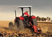 Traktory 4WD Case IH JX40T Compact