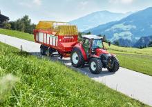 Traktory 4WD Lindner Lintrac 130