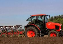 Traktory 4WD Kubota M 110 GX