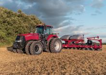Traktory 4WD Case IH Magnum 220