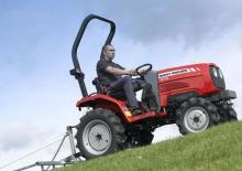 Traktory 4WD Massey Ferguson MF 1519 M