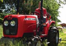 Traktory 4WD Massey Ferguson MF 1529 M