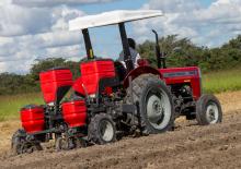 Traktory 4WD Massey Ferguson MF 345 Xtra