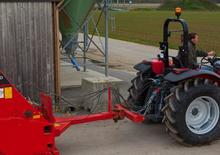 Traktory 4WD Massey Ferguson MF 3640 A